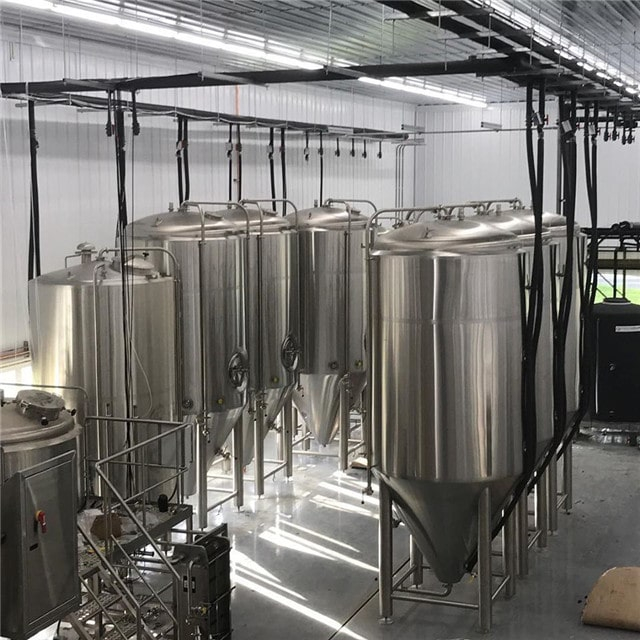 10BBL 맥주 발효 작용 탱크 두 배 벽 등압 원뿔 발효기 / 단위 판매